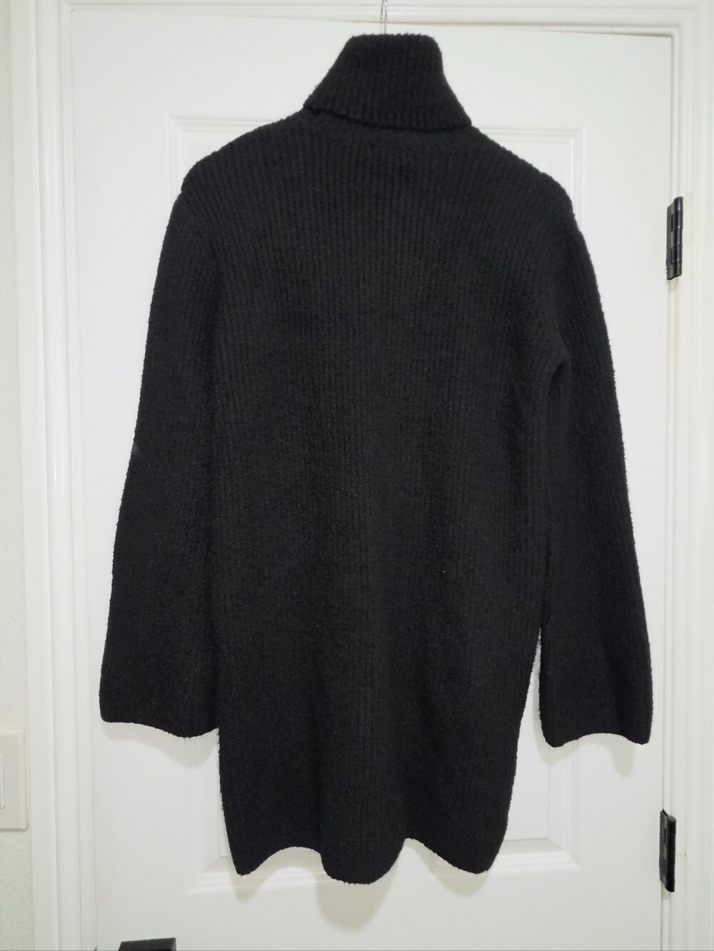 Steve Madden Women's Black Turtleneck Sweater - Classic Cozy Knit, Size Medium
